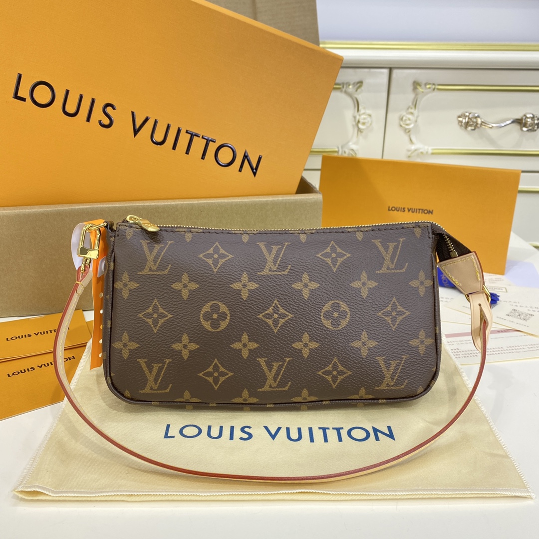 Louis Vuitton POCHETTE ACCESSOIRES Handbag Monogram M40712